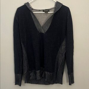 Eddie Bauer Women's Hooded V-Neck Sweater in Navy and White